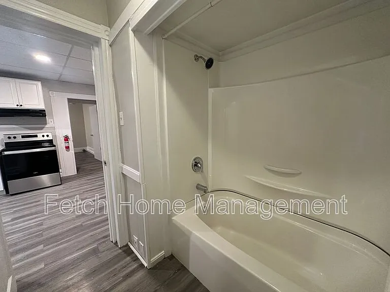 832 N 5th St #1 — Photo 21