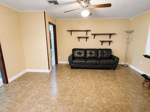 5th image of 231 Hammond Rd