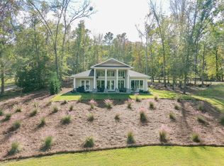 239 W Lakeview Dr, Milledgeville, GA 31061