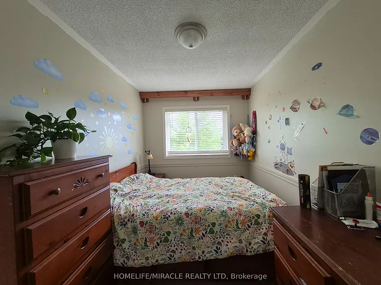 2237 Prescott Pl — Photo 29