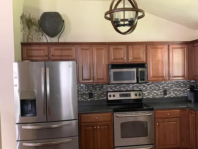 2334 Treaty Oak Trl — Photo 5