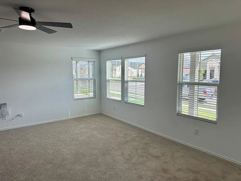 228 Sormonne Loop — Photo 7