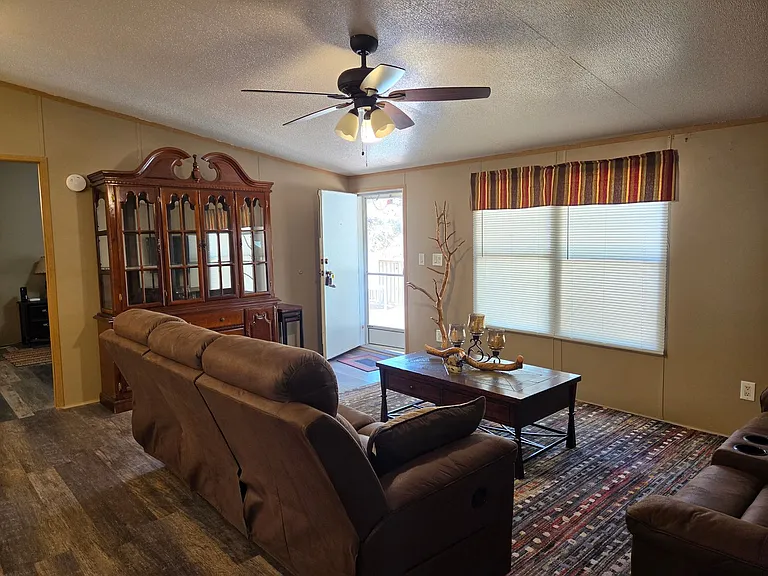 112 Pine Knot Trl — Photo 5