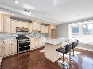 894 Avenue C #1, Bayonne, NJ 07002