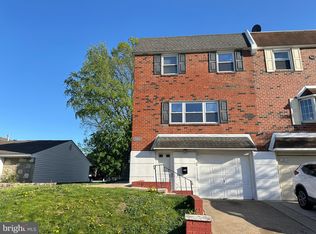 11961 Dumont Rd, Philadelphia, PA 19116