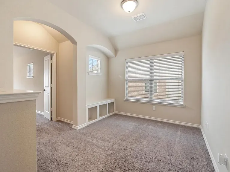 2745 Bretton Wood Dr — Photo 10