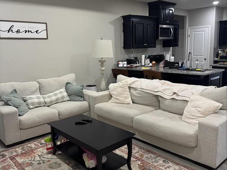 2013 Freedom Dr — Photo 6