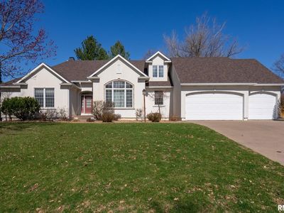 19 Velie Dr, Rock Island, IL, 61201
