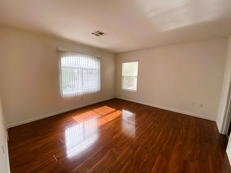 172 Flying Hills Ave — Photo 23