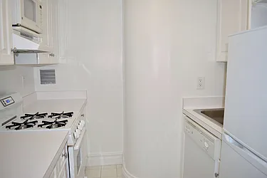 Rented by Manhattan Connection