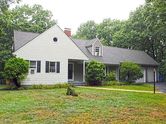 2nd image of 52 Charcalee Dr