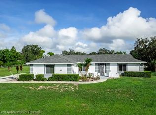 301 Robinhood Ter, Sebring, FL 33876
