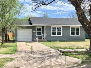 2108 Coffee St, Pampa, TX 79065
