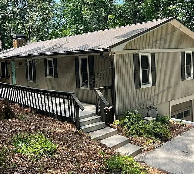 11 Mizzen Ln — Photo 1