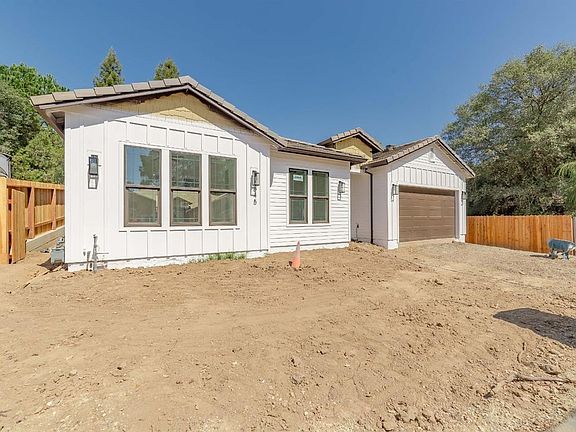 2nd image of 7845 Hutton Creek Ln