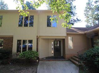 111 Mossbark Ln, Chapel Hill, NC 27514