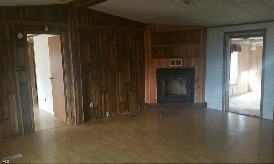 2nd image of 7941 Lester Rd