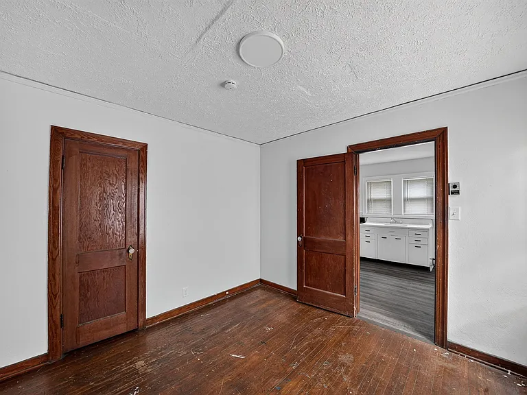 3306 Mishawaka Ave #3308 — Photo 8
