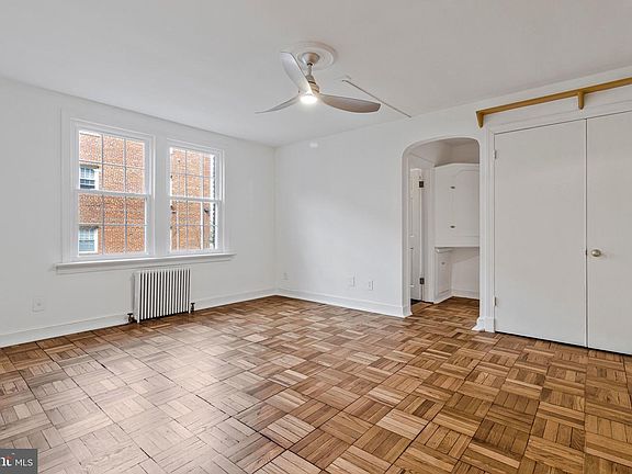 2nd image of 2801 Cortland Pl NW APT 103