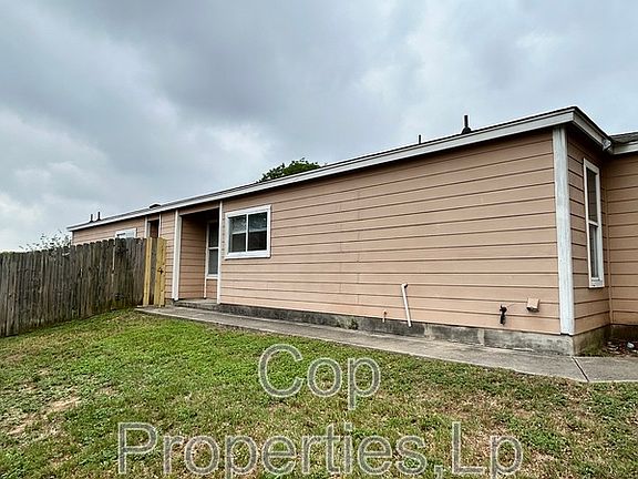 2nd image of 15416 Kamary Ln