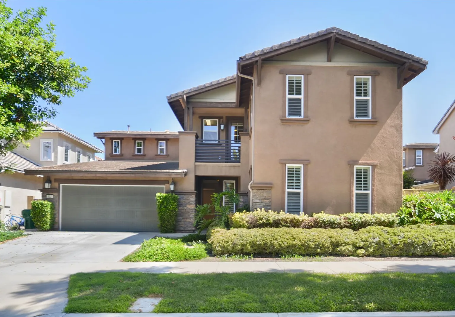 Single Family Home - Pavillion Park — Photo 1