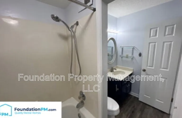 3892 Oak Branch Cir W — Photo 23