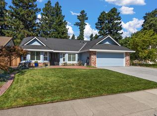 15 Eastwind Ct, Sacramento, CA 95831