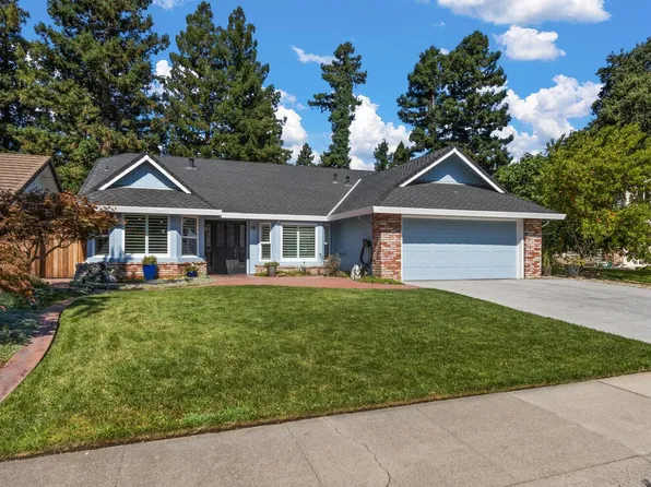 15 Eastwind Ct, Sacramento, CA 95831