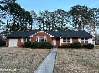 101 Springlake Dr, Murfreesboro, NC 27855