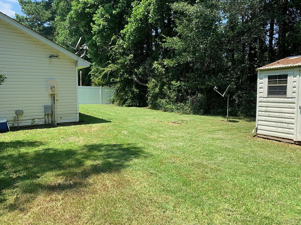 2nd image of 107 Tennyson Way