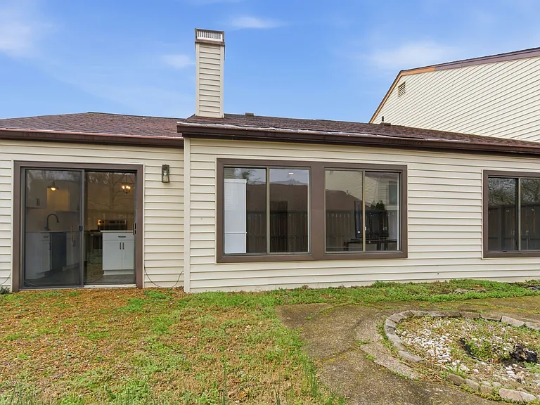 4858 Quail Run — Photo 16