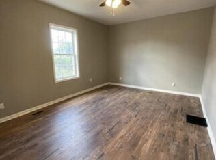 32 Forry St, Newark, OH 43055