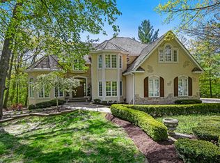 9301 Falling Waters Dr E, Burr Ridge, IL 60527