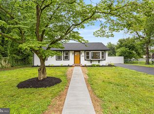 409 River Rd, Croydon, PA 19021