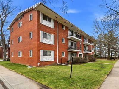 10111 Old Orchard Ct Unit 304, Skokie, IL, 60076