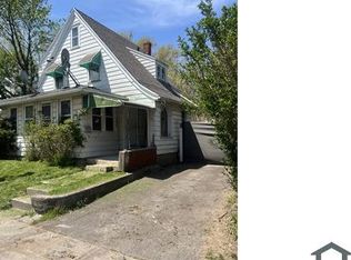 89 Angle St, Rochester, NY 14606