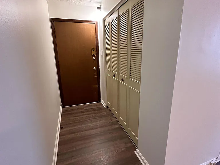 757 5th St #7-37 — Photo 7