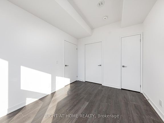 5th image of 15 Holmes Ave #2503