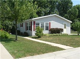 2nd image of 15357 Dominique Dr