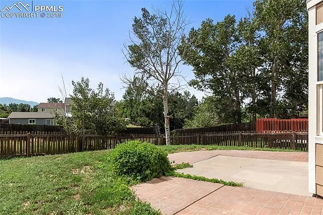5616 Corinth Dr — Photo 28