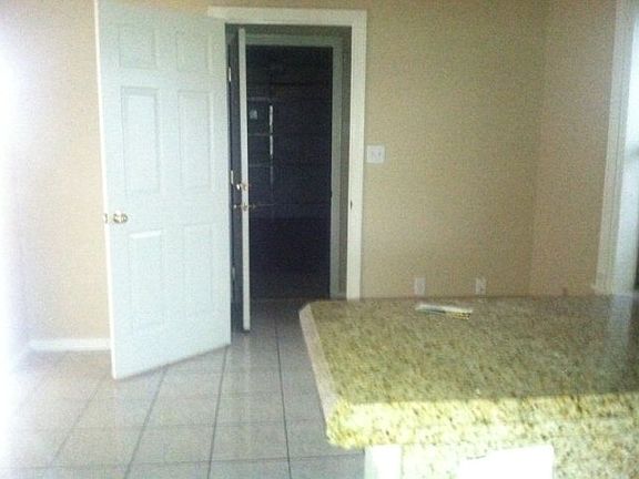 3rd image of 5724 Matamoros