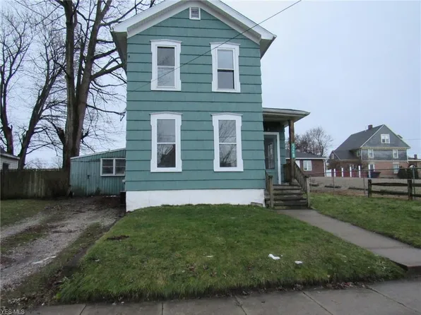 528 W 41st St, Ashtabula, OH 44004