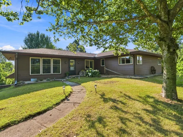 21311 Nowthen Blvd NW, Nowthen, MN 55330