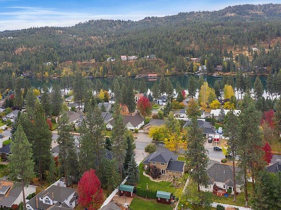 4th image of 4987 E Shoreline Dr