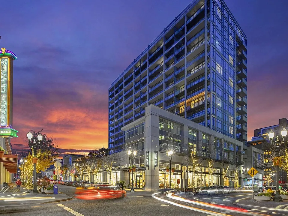 The Louisa Apartments