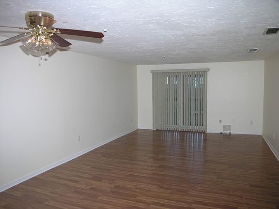 4th image of 500 Willard St Unit 205