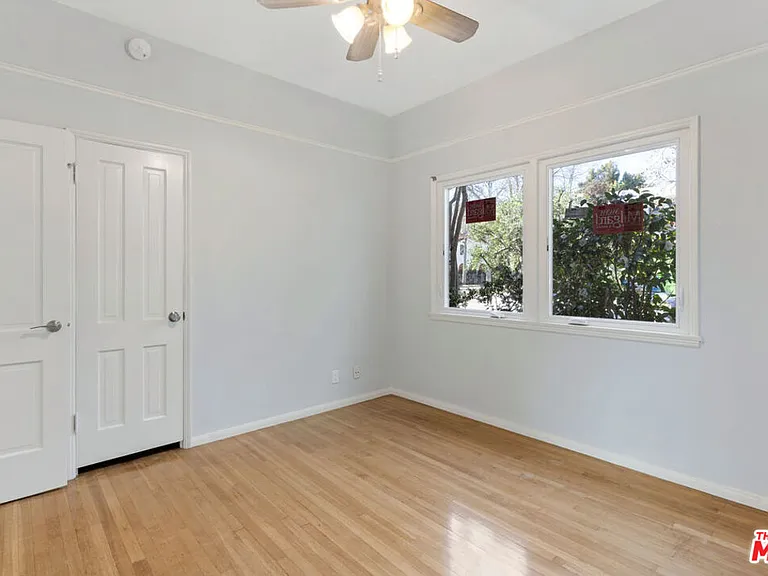 9623 Charleville Blvd — Photo 20