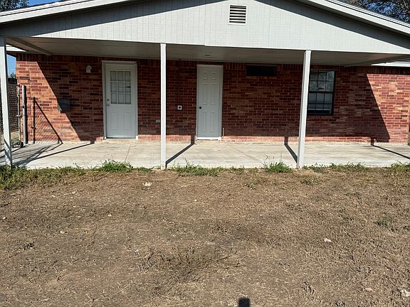 2nd image of 2515 Las Brisas Blvd