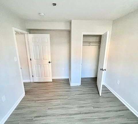 5th image of 165 Grove St #1G
