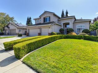 9482 Berkley Glen Way, Elk Grove, CA 95624